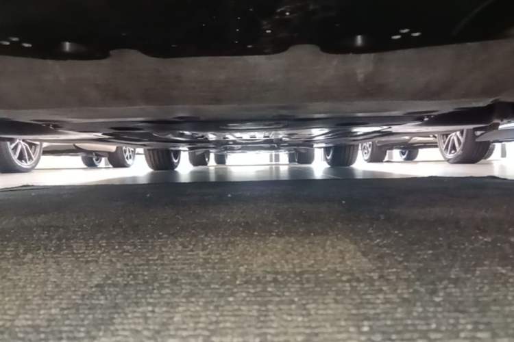 Used BMW 3 Series 2025 325Li M Sport Package Chassis Front