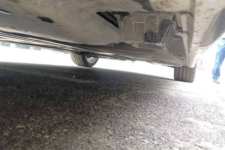 Used BMW 3 Series 2025 330Li M Sport Shadowline Package Chassis Front Left