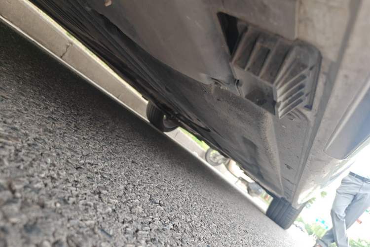 Used BMW 3 Series 2025 325Li M Sport Package Chassis Front Left