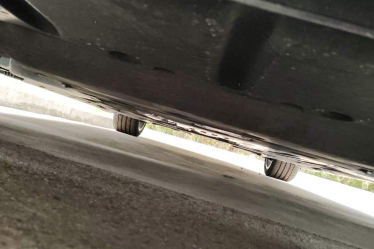 Used BMW 3 Series 2025 330Li M Sport Shadowline Package Chassis Front