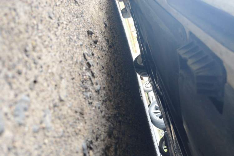 Used BMW 3 Series 2025 325Li M Sport Package Chassis Front Right