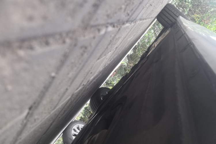 Used BMW 3 Series 2025 325Li M Sport Package Chassis Front Right