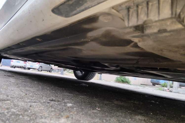Used BMW 3 Series 2025 325Li M Sport Package Chassis Front Right