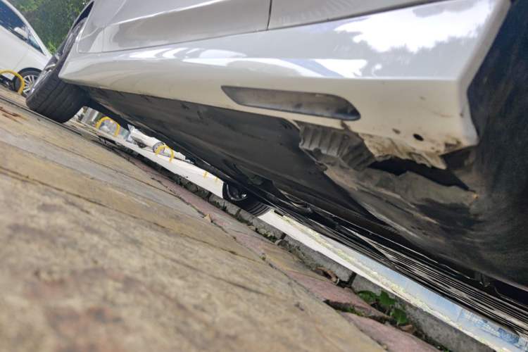 Used BMW 3 Series 2025 325i M Sport Package Chassis Front Right