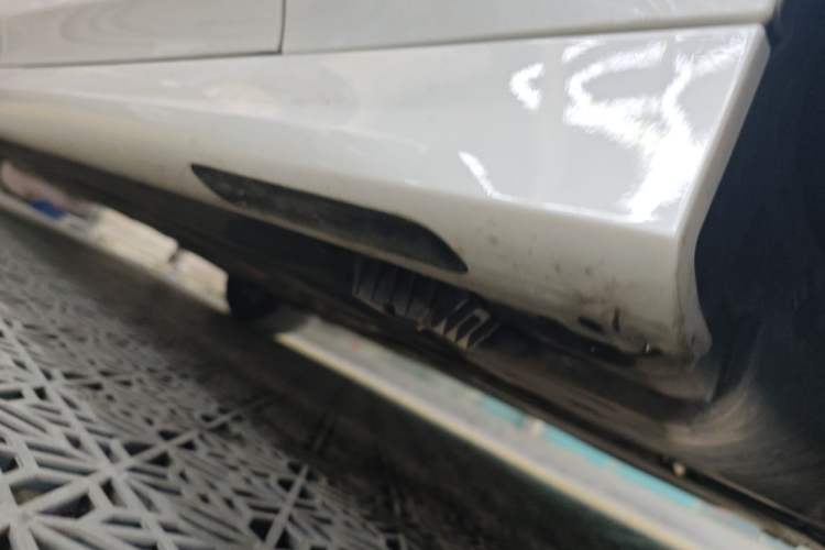 Used BMW 3 Series 2025 330Li M Sport Shadowline Package Chassis Front Right