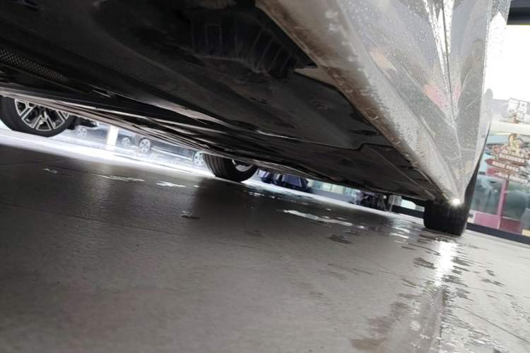 Used BMW 3 Series 2025 325Li M Sport Package Chassis Rear Right