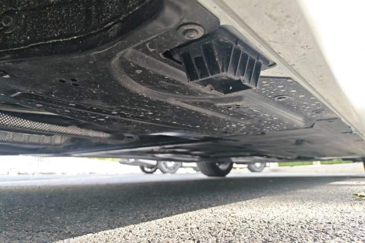 Used BMW 3 Series 2025 325Li M Sport Package Chassis Rear Right