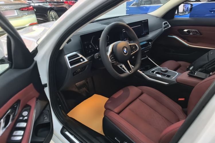 Used BMW 3 Series 2025 325Li M Sport Package Driver Seat