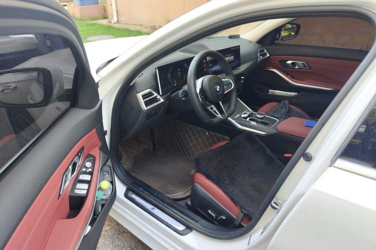 Used BMW 3 Series 2025 325Li M Sport Package Driver Seat