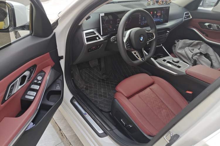 Used BMW 3 Series 2025 325Li M Sport Package Driver Seat