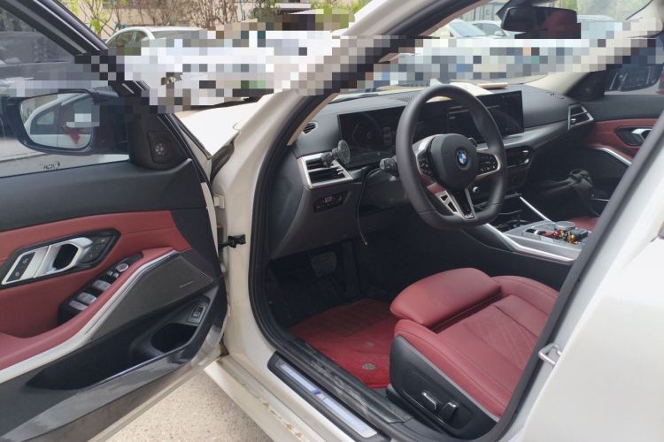 Used BMW 3 Series 2025 330Li M Sport Shadowline Package Driver Seat