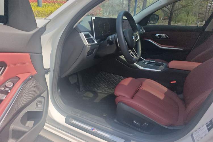 Used BMW 3 Series 2025 325Li M Sport Package Driver Seat