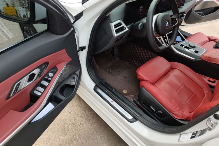 Used BMW 3 Series 2025 325Li M Sport Package Driver Seat