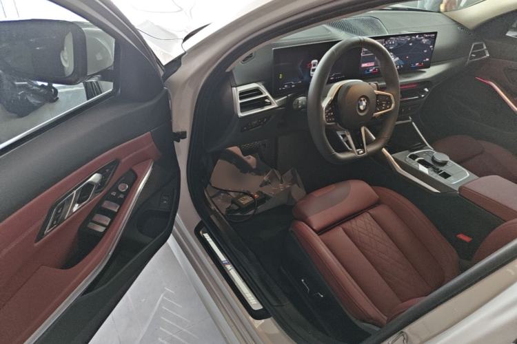 Used BMW 3 Series 2025 325Li M Sport Package Driver Seat