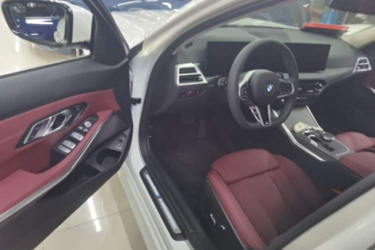 Used BMW 3 Series 2025 325Li M Sport Package Driver Seat