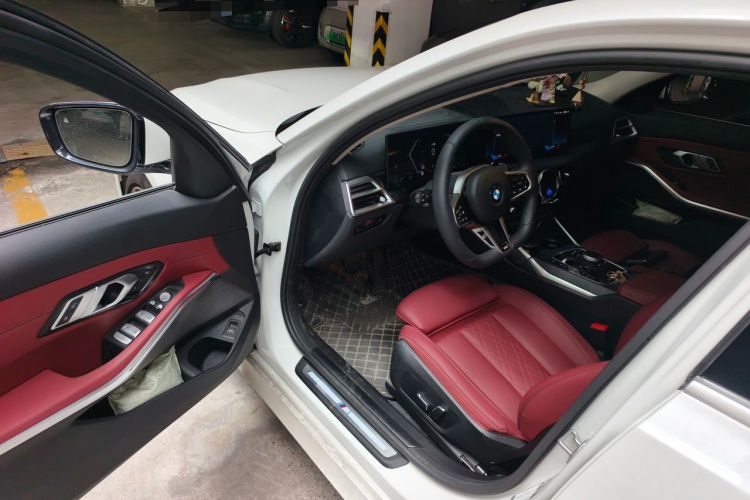 Used BMW 3 Series 2025 325Li M Sport Package Driver Seat