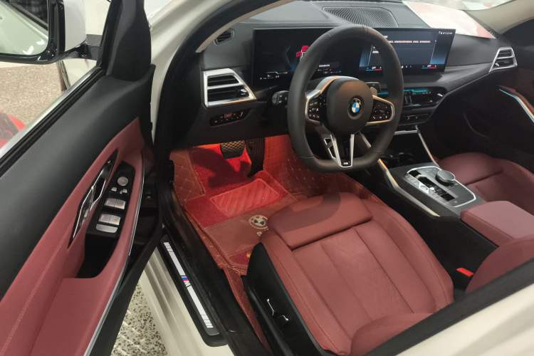 Used BMW 3 Series 2025 325Li M Sport Package Driver Seat