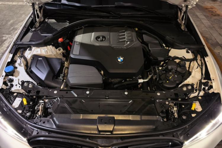 Used BMW 3 Series 2025 330Li M Sport Shadowline Package Engine Bay