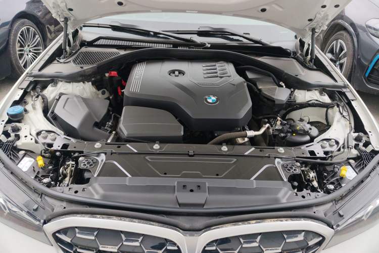Used BMW 3 Series 2025 325Li M Sport Package Engine Bay
