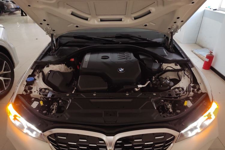 Used BMW 3 Series 2025 325Li M Sport Package Engine Bay