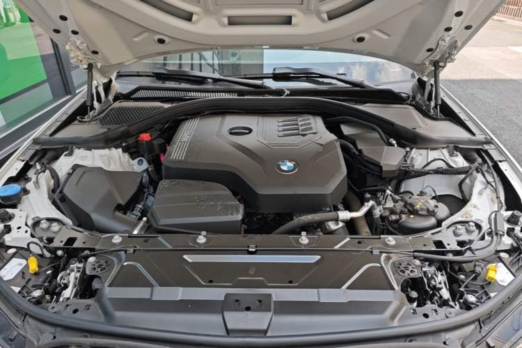 Used BMW 3 Series 2025 325Li M Sport Package Engine Bay
