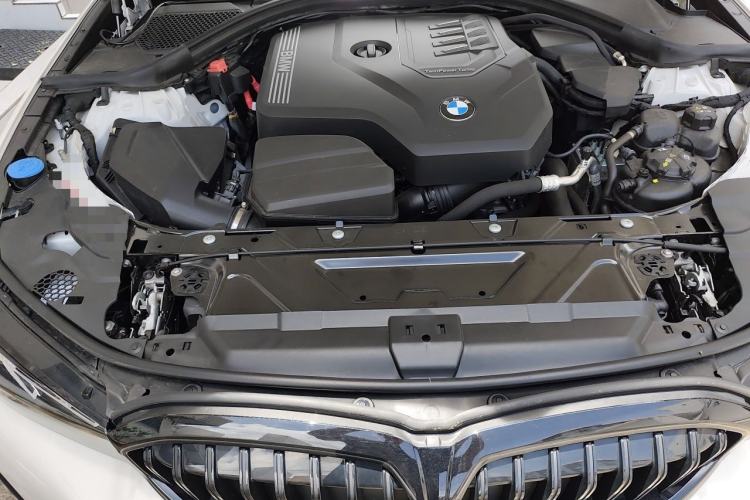 Used BMW 3 Series 2025 330Li M Sport Shadowline Package Engine Bay