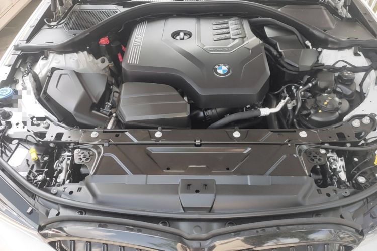 Used BMW 3 Series 2025 330Li M Sport Shadowline Package Engine Bay