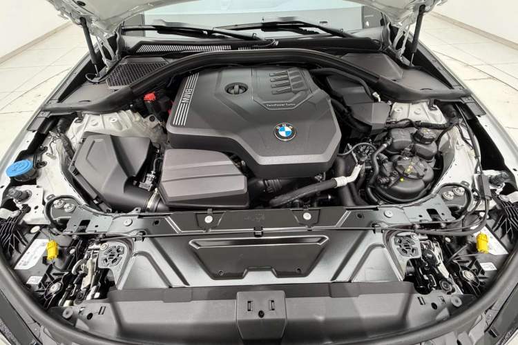 Used BMW 3 Series 2025 330Li M Sport Shadowline Package Engine Bay
