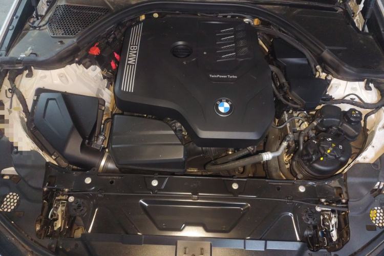 Used BMW 3 Series 2025 330Li M Sport Shadowline Package Engine Bay