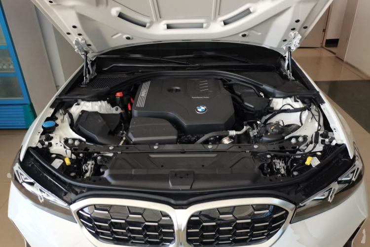 Used BMW 3 Series 2025 325Li M Sport Package Engine Bay