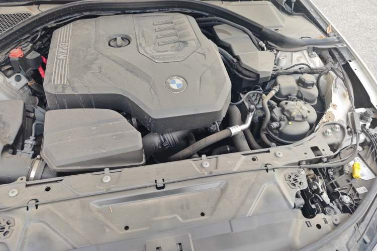 Used BMW 3 Series 2025 330Li M Sport Shadowline Package Engine Bay Left