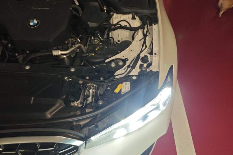 Used BMW 3 Series 2025 325i M Sport Package Engine Bay Left