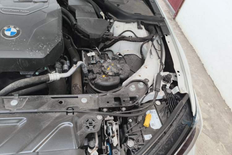 Used BMW 3 Series 2025 325Li M Sport Package Engine Bay Left