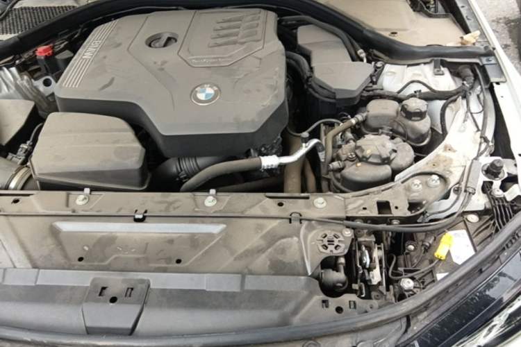 Used BMW 3 Series 2025 330Li M Sport Shadowline Package Engine Bay Left