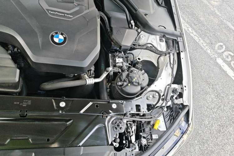 Used BMW 3 Series 2025 325Li M Sport Package Engine Bay Left