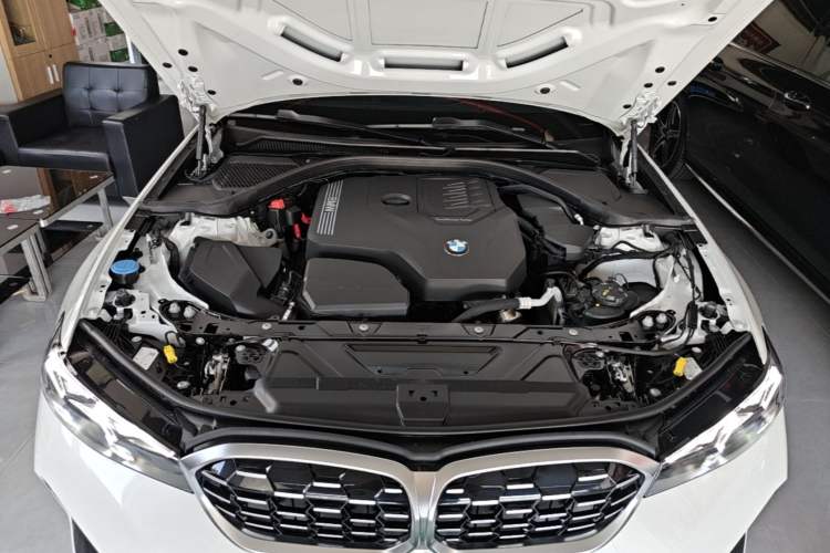 Used BMW 3 Series 2025 325Li M Sport Package Engine Bay
