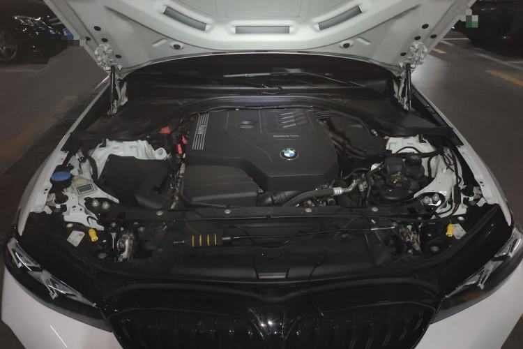 Used BMW 3 Series 2025 330Li M Sport Shadowline Package Engine Bay