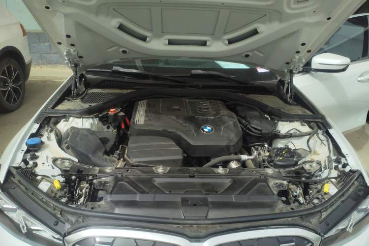 Used BMW 3 Series 2025 325i M Sport Package Engine Bay