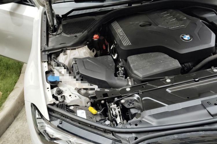 Used BMW 3 Series 2025 330Li M Sport Shadowline Package Engine Bay Right