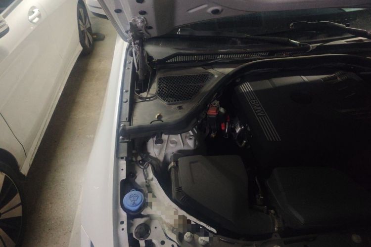 Used BMW 3 Series 2025 325Li M Sport Package Engine Bay Right