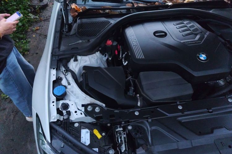 Used BMW 3 Series 2025 325Li M Sport Package Engine Bay Right