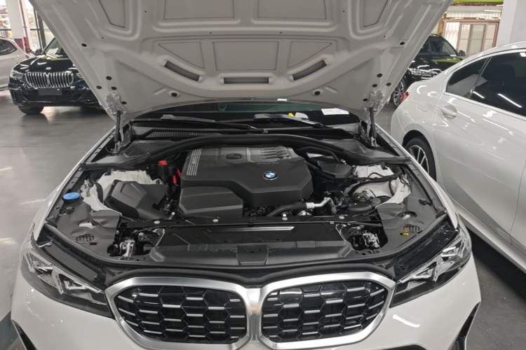 Used BMW 3 Series 2025 325Li M Sport Package Engine Bay