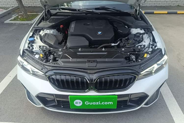 Used BMW 3 Series 2025 330Li M Sport Shadowline Package Engine Bay