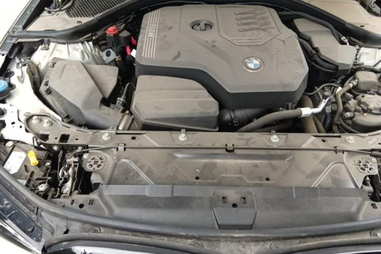 Used BMW 3 Series 2025 330Li M Sport Shadowline Package Engine Bay