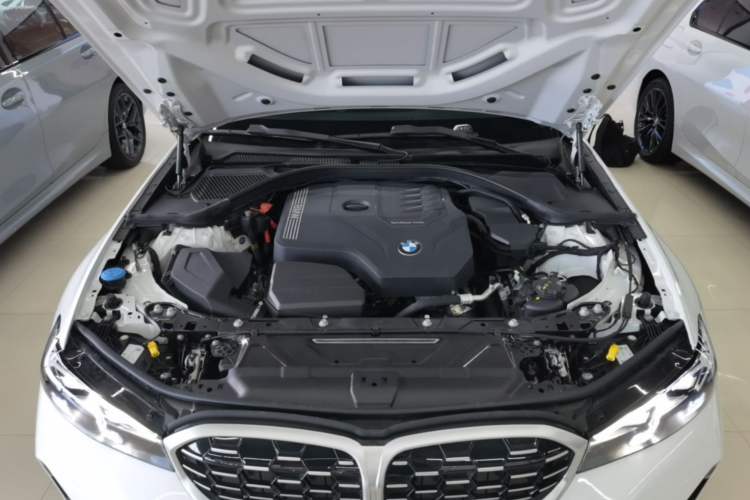 Used BMW 3 Series 2025 325Li M Sport Package Engine Bay