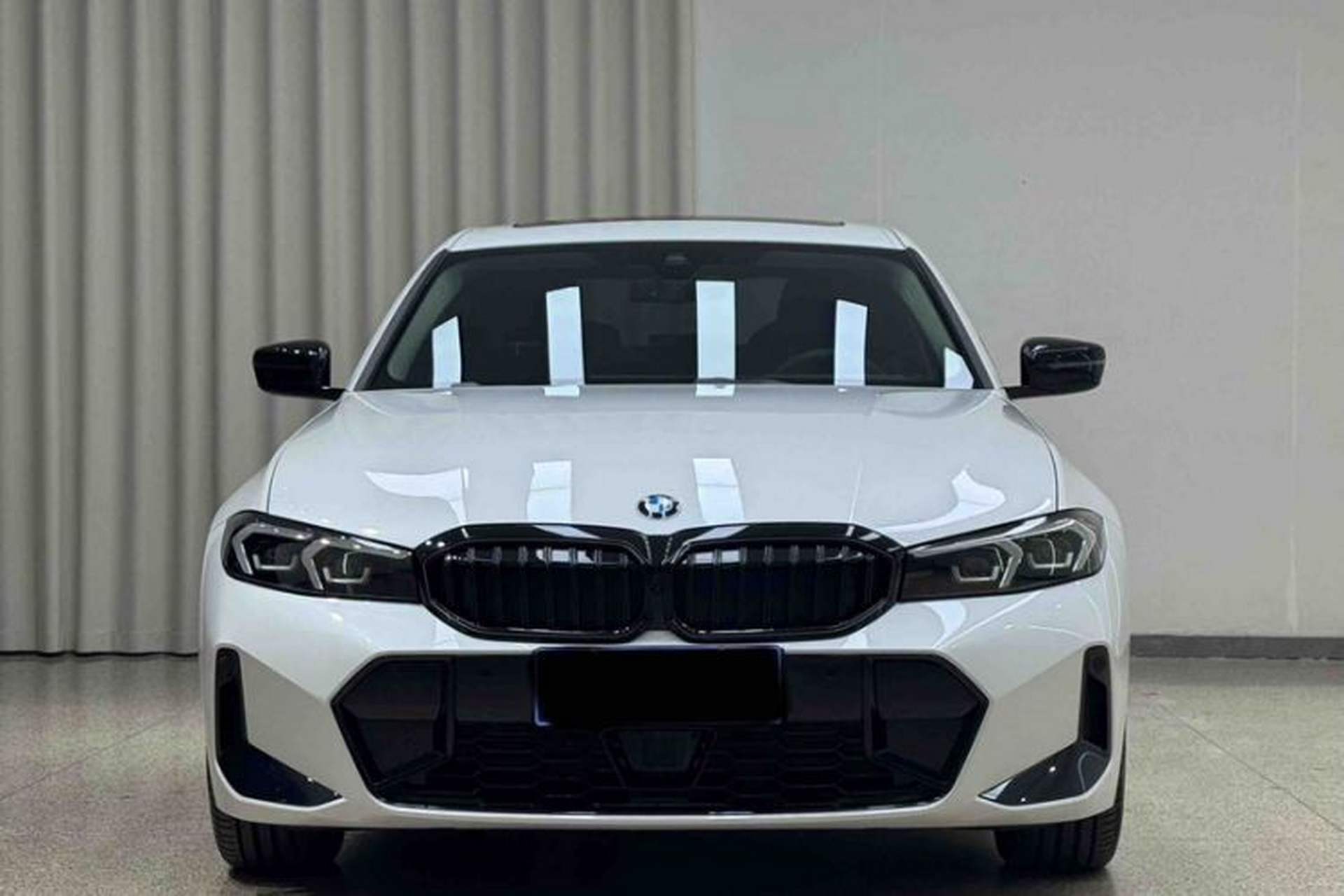 Used BMW 3 Series 2025 330Li M Sport Shadowline Package Exterior 1