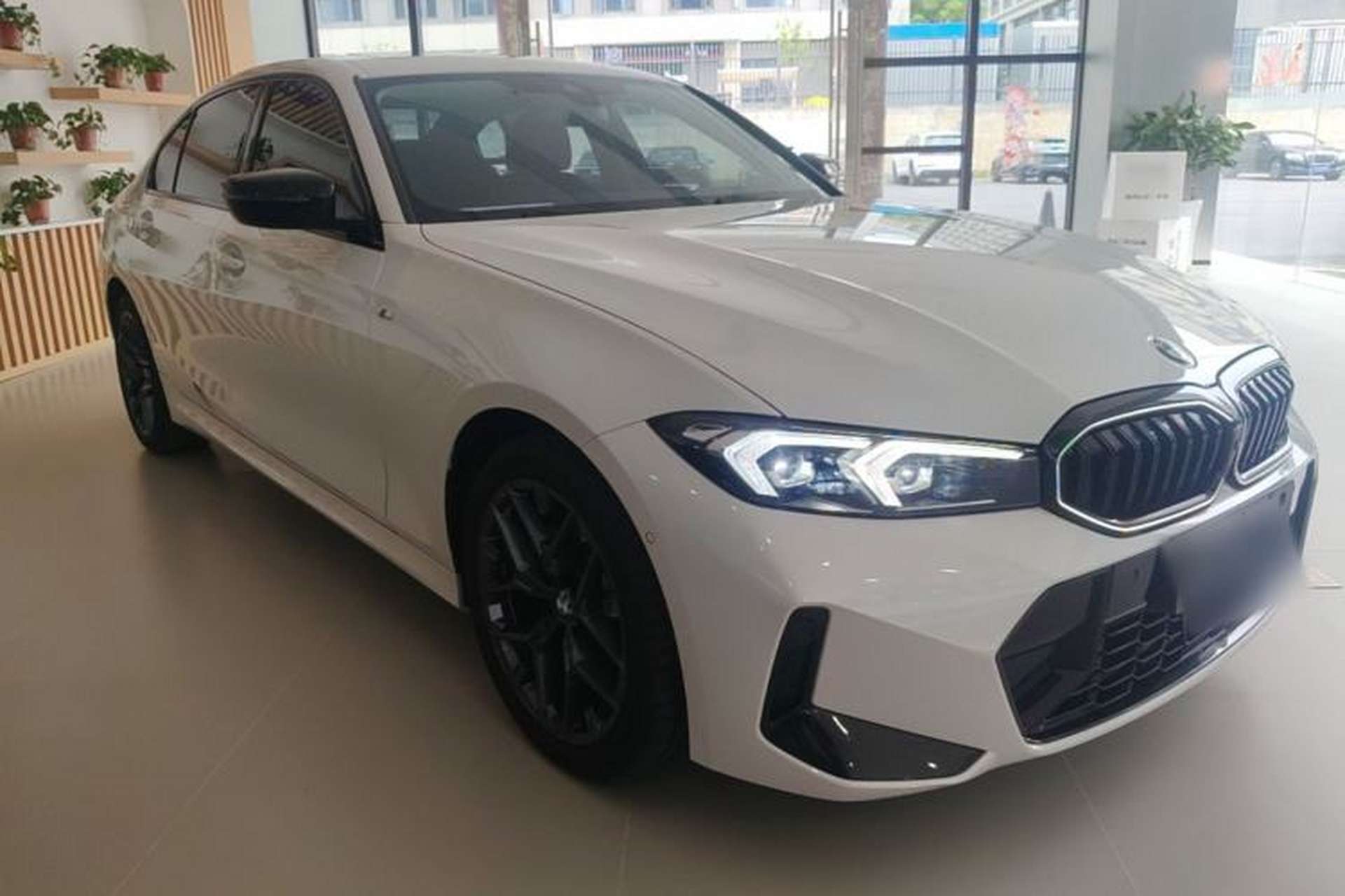 Used BMW 3 Series 2025 330Li M Sport Shadowline Package Exterior 1