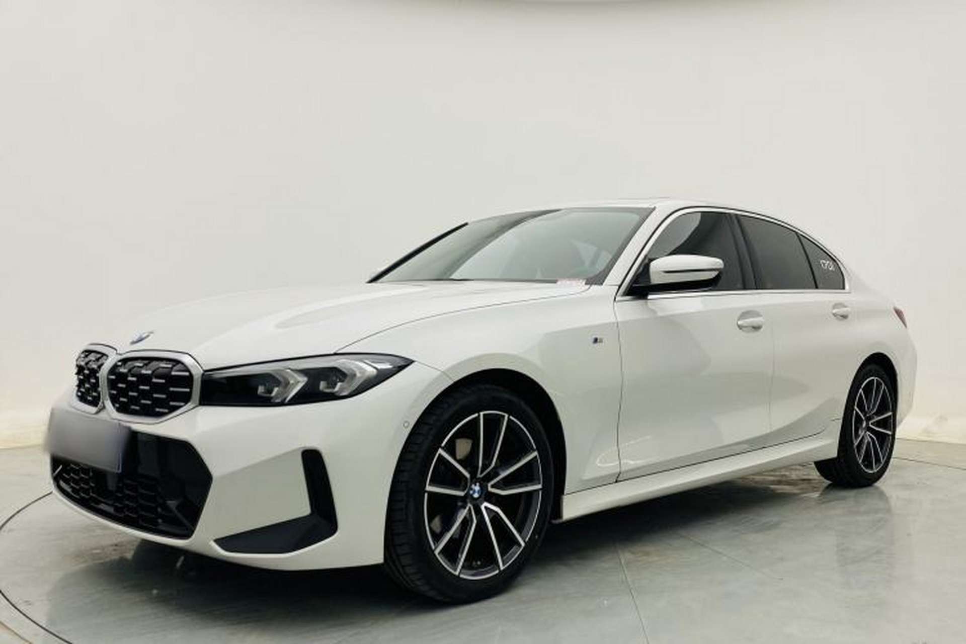 Used BMW 3 Series 2025 325i M Sport Package Exterior 1