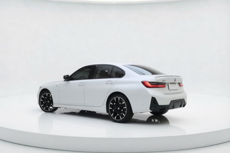 Used BMW 3 Series 2025 330i M Sport Night Edition Package Exterior 2