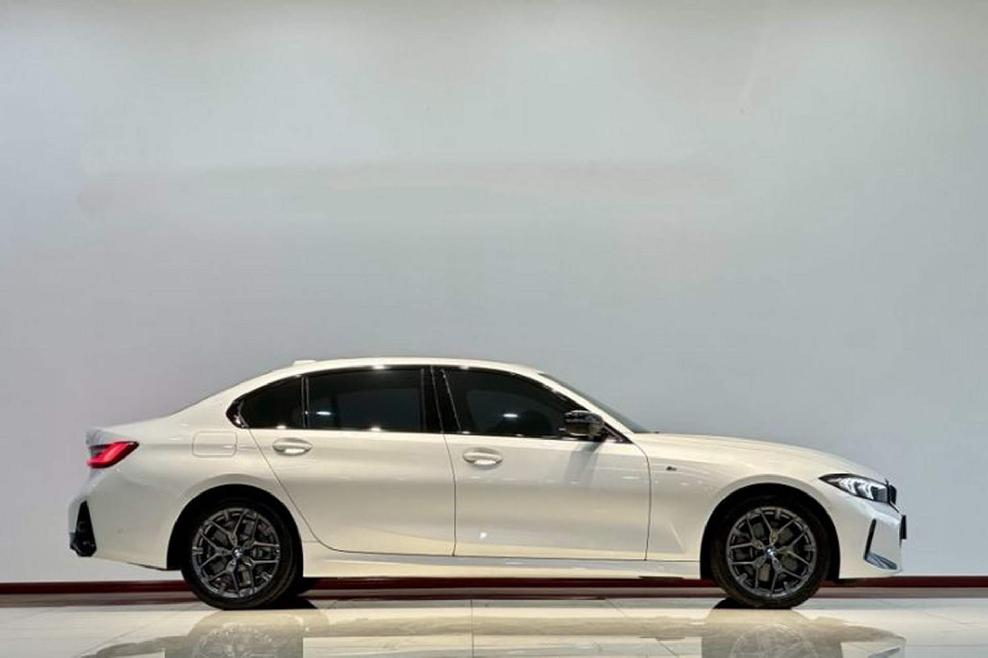 Used BMW 3 Series 2025 330Li M Sport Shadowline Package Exterior 2